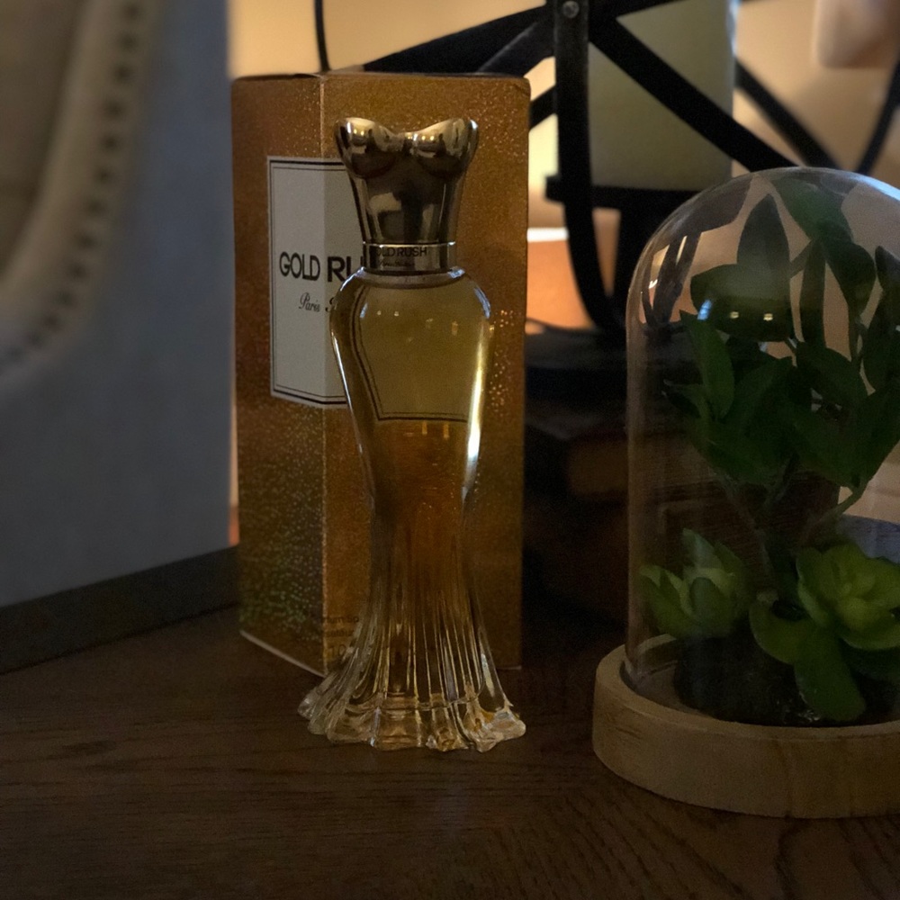 Paris Hilton Gold Rush